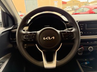 KIA Rio 2022 HIBRIDO ETIQUETA *ECO*