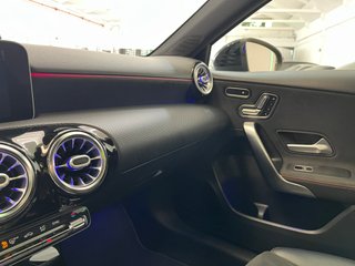 Mercedes-Benz Clase A200d 2021