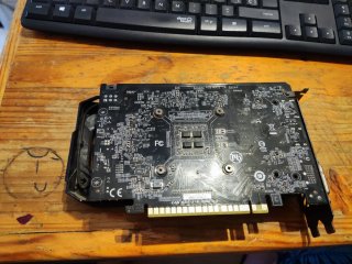 Gigabyte GeForce GTX 1650 Tarjeta Gráfica 4gb