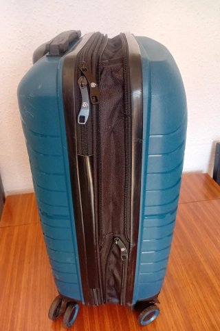 Maleta de cabina azul