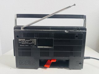Radio Panasonic RF-1405L 4 bandas