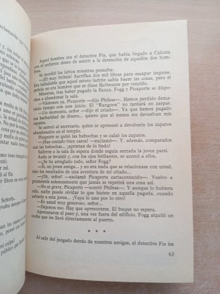 Dos libros de aventuras juveniles de Julio Verne.