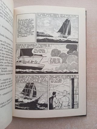 Dos libros de aventuras juveniles de Julio Verne.