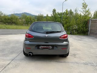 Alfa Romeo 147 2004