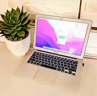 Apple MacBook Air 2014 i5 256GB SSD Plata Nuevo