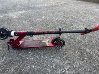 Patinete Oxelo con suspensión delantera
