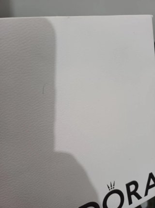 Bolsa y caja Pandora blanca