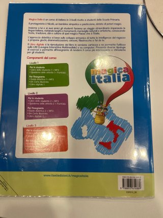 Magica Italia. Libro studente. Con CD Audio