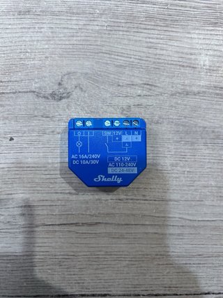Shelly Plus 1 Relé Interruptor Inteligente Wi-Fi