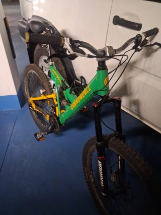 Bicicleta de montaña para adulto