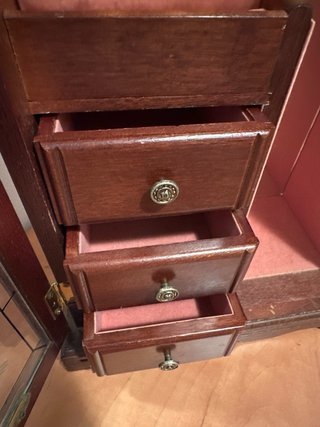 Mueble Joyero con Música