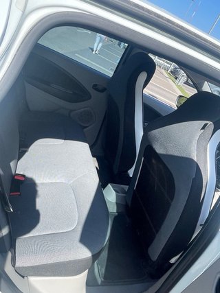 Renault ZOE 2016