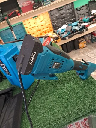 Decespugliatore 168V 20Ah con Batteria