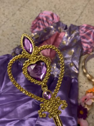 Muñeca Rapunzel y Vestido Talla 4-6