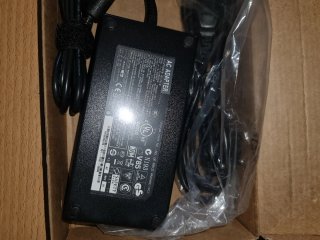 Cargador Toshiba PA5186U-1AC3 AC ADAPTER