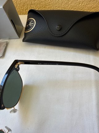 Gafas Ray-Ban Clubmaster Negras y Doradas