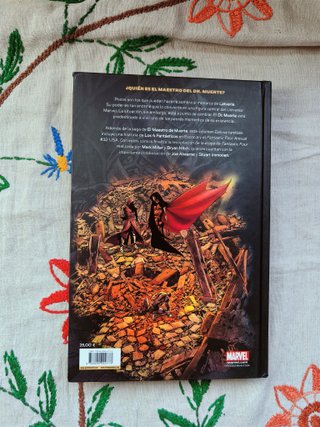 Los 4 Fantásticos Maestro Muerte. Marvel Deluxe.