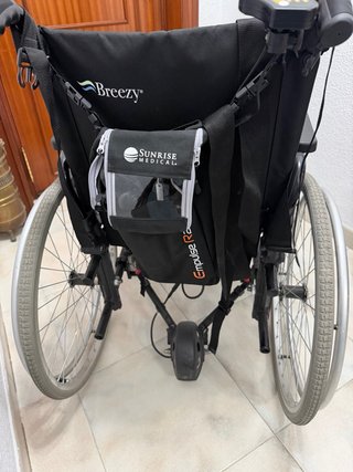 Silla de ruedas eléctrica en muy buen estado