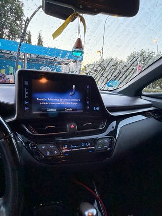 Toyota C-HR 2017