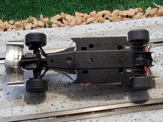 Coche de slot Hornby McLaren MP4-21