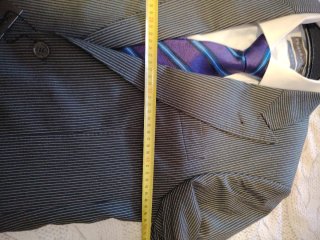Traje de verano sin estrenar 65% lana 35%
