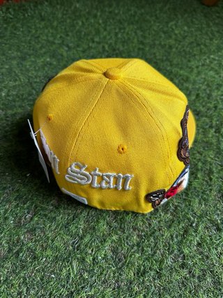 Gorra New Era NY Jon Stan Amarilla