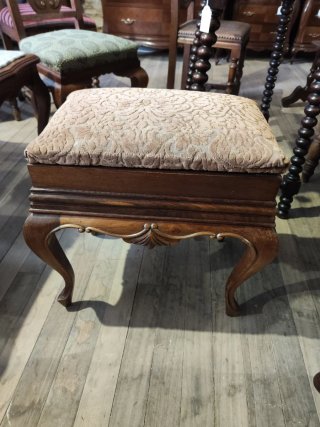 Muebles antiguos disponibles en Galicia