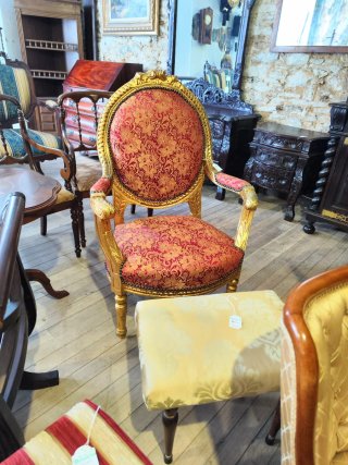 Muebles antiguos disponibles en Galicia