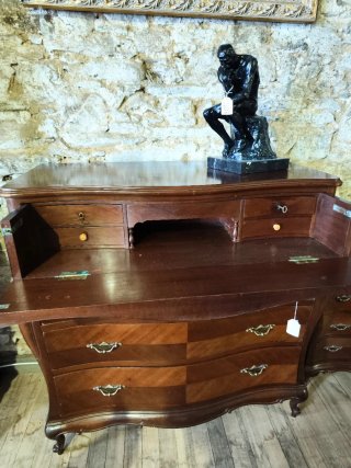 Muebles antiguos disponibles en Galicia