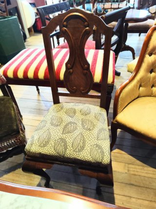 Muebles antiguos disponibles en Galicia