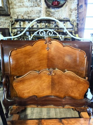 Muebles antiguos disponibles en Galicia