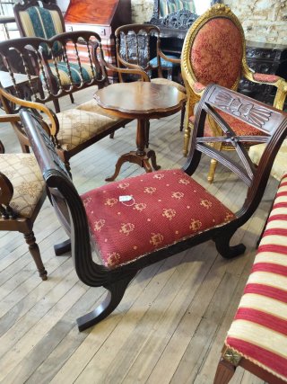 Muebles antiguos disponibles en Galicia