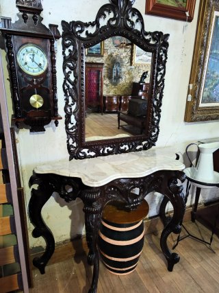 Muebles antiguos disponibles en Galicia