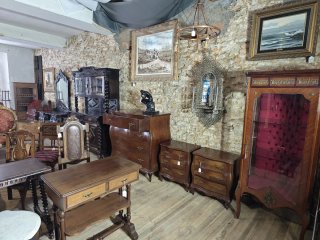 Muebles antiguos disponibles en Galicia