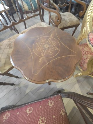 Muebles antiguos disponibles en Galicia
