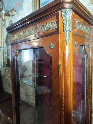 Muebles antiguos disponibles en Galicia