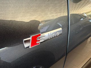 Audi Q8 *S-LINE* V6 50TDI 286CV BLACK LINE QUATTRO