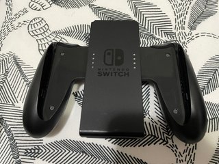 Nintendo Switch V2 (batería extendida) + accesorio
