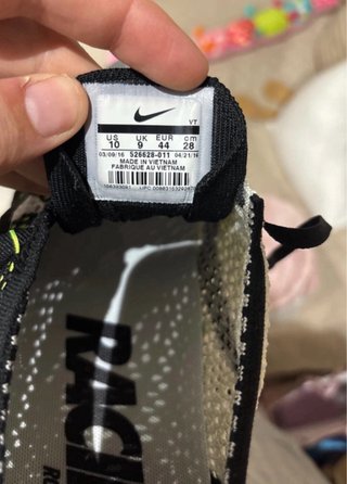 Zapatillas Nike Flyknit Racer Negras/Verdes