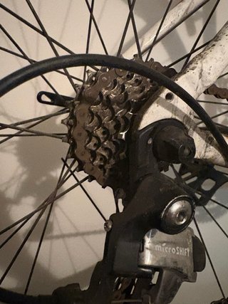 Bicicleta de carretera BTWIN blanca