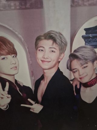 Póster BTS