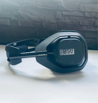 Astro A50 Gen 4 Auriculares Gaming + Base Station
