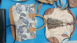 Lote de bolsos de mujer