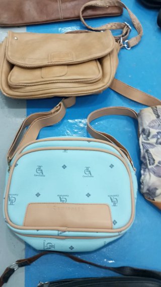 Lote de bolsos de mujer