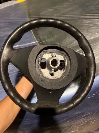 Volante M BMW E60 E61 E63 E64