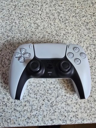 PS5 Digital + Mando DualSense + Base Carga