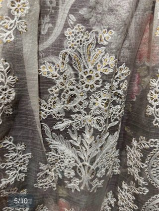Traje de Fallera con manteletas