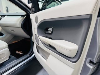 Land Rover Range Rover Evoque 2.2L TD4 150CV 4x4 Pure Tech Auto.