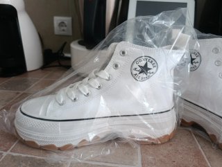 Tenis Converse Blancos Suela Marrón Unisex