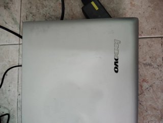 Ordenador portátil Lenovo Negro